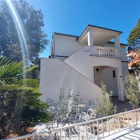 Апартаменты Casa Blanca, Биоград-на-Мору Экстерьер фото