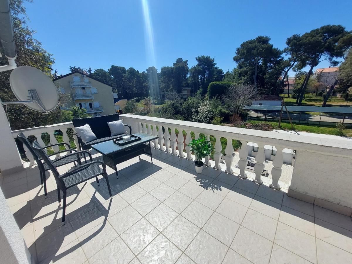 Апартаменты Casa Blanca, Биоград-на-Мору Экстерьер фото