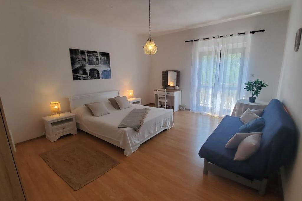 Апартаменты Casa Blanca, Биоград-на-Мору Экстерьер фото