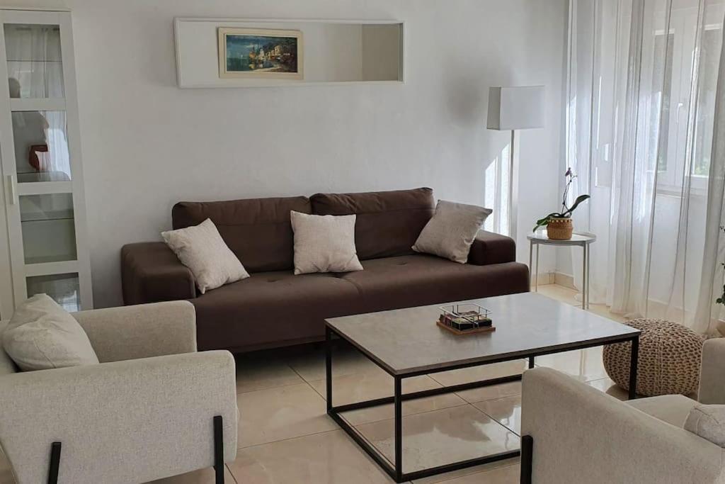 Апартаменты Casa Blanca, Биоград-на-Мору Экстерьер фото