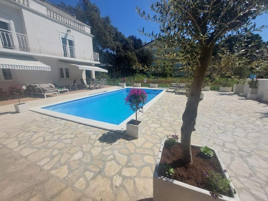 Апартаменты Casa Blanca, Биоград-на-Мору Экстерьер фото