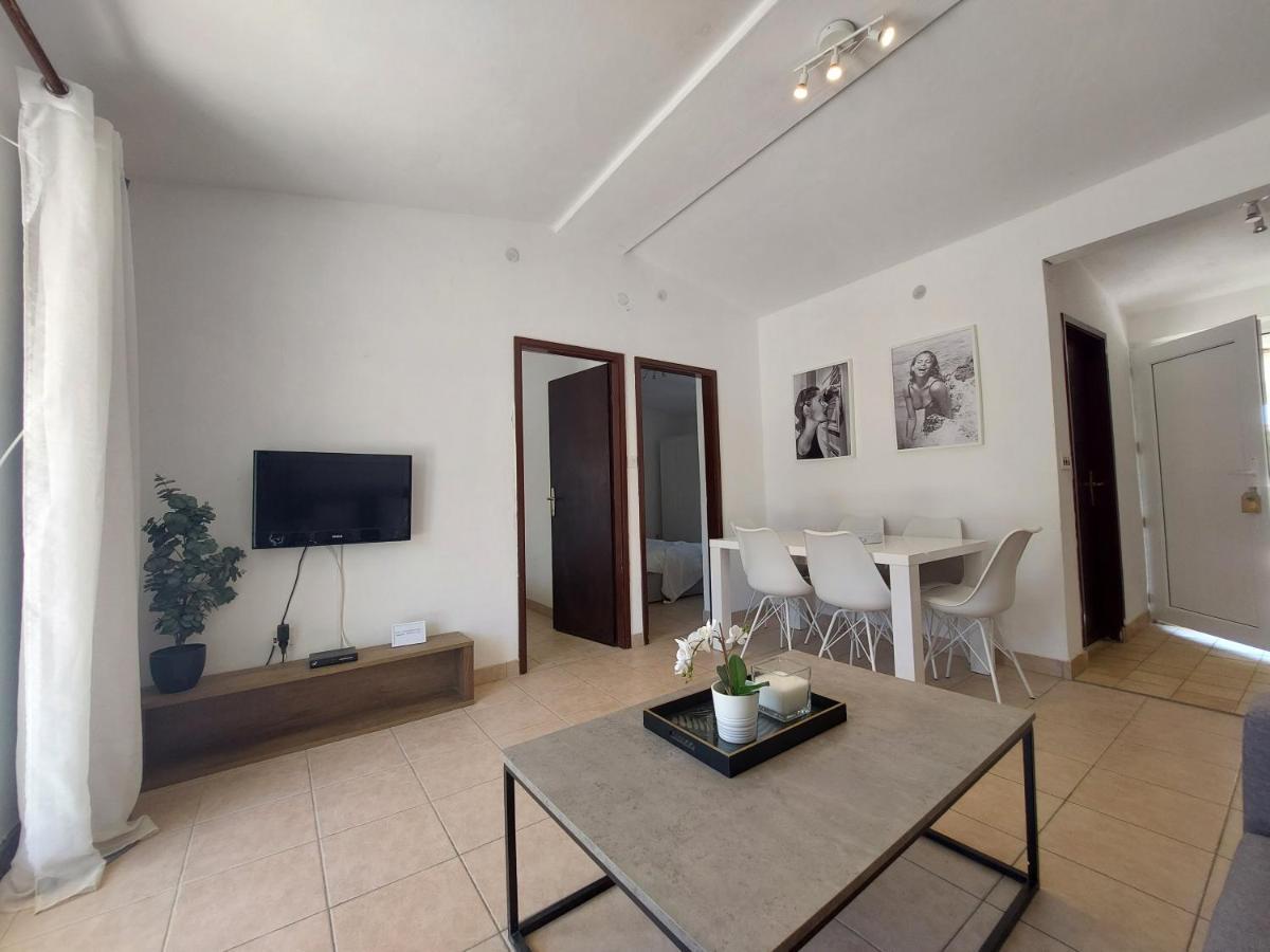Апартаменты Casa Blanca, Биоград-на-Мору Экстерьер фото